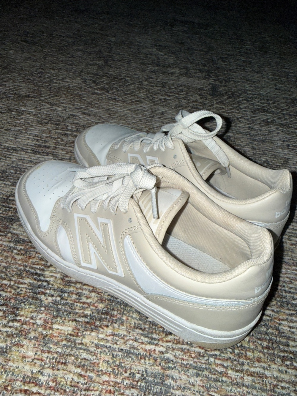 New Balance Women's 480 Cream & White Low-Top Sneakers
